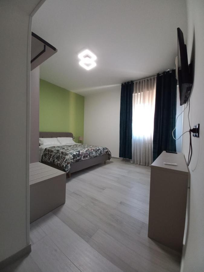 L.Ady Home Болонья Экстерьер фото