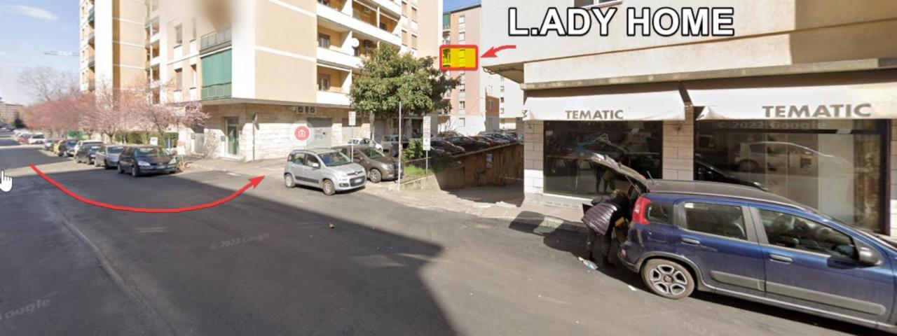 L.Ady Home Болонья Экстерьер фото